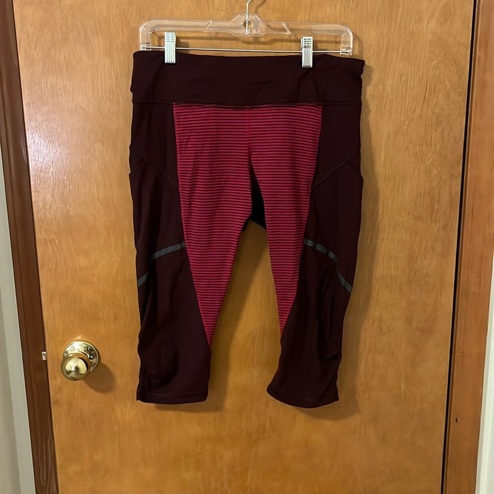 Lululemon yoga pants